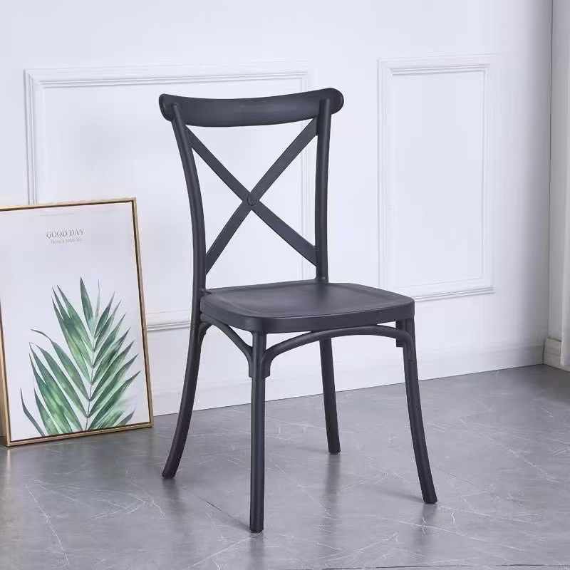 IE1889 PLAYSTIC CHAIR