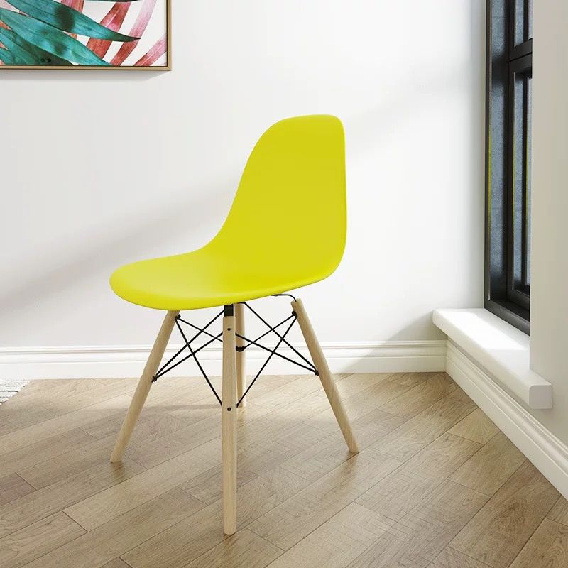 IE304 WOOD CHAIR